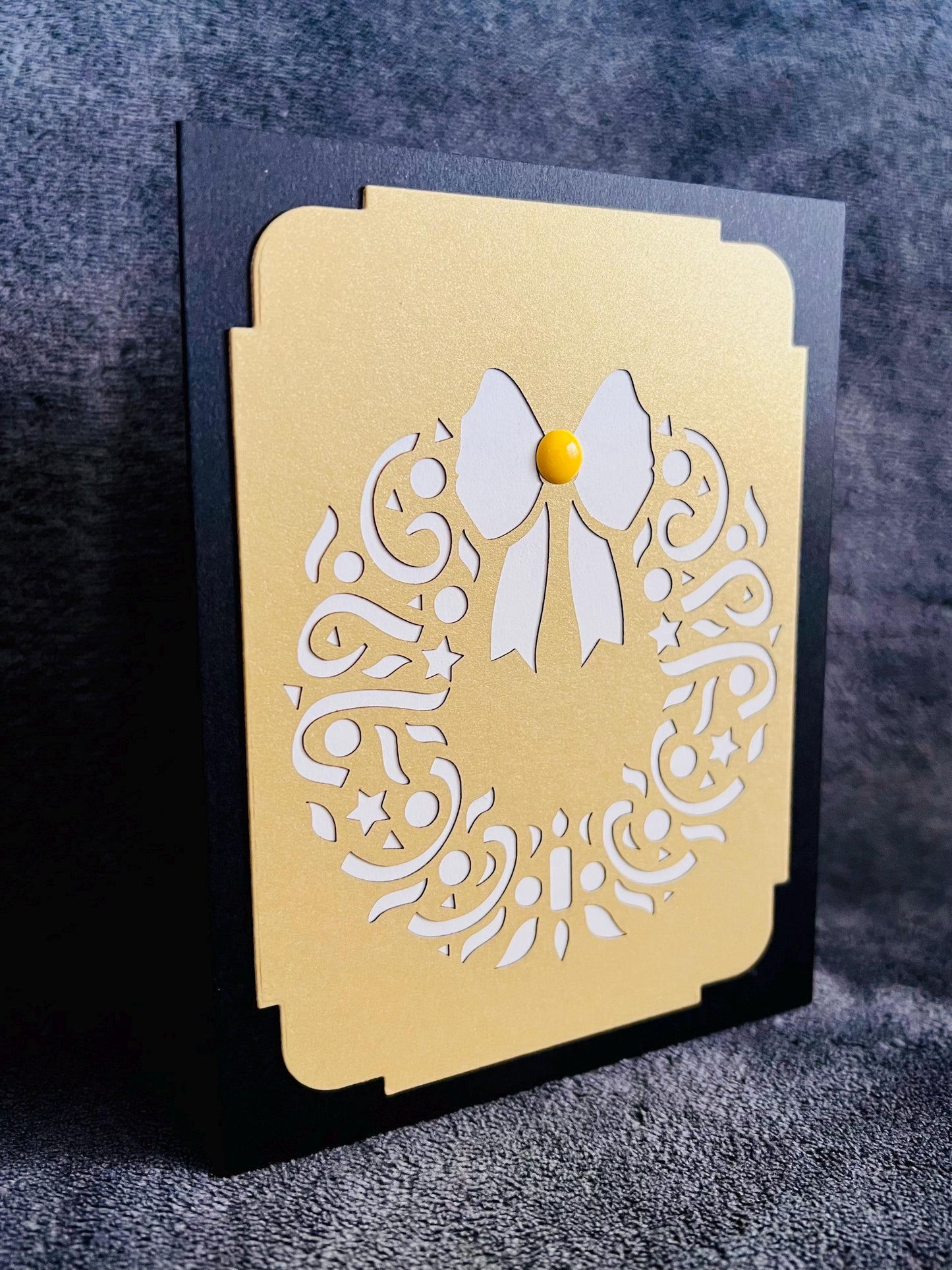Wreath Cutout Christmas Card