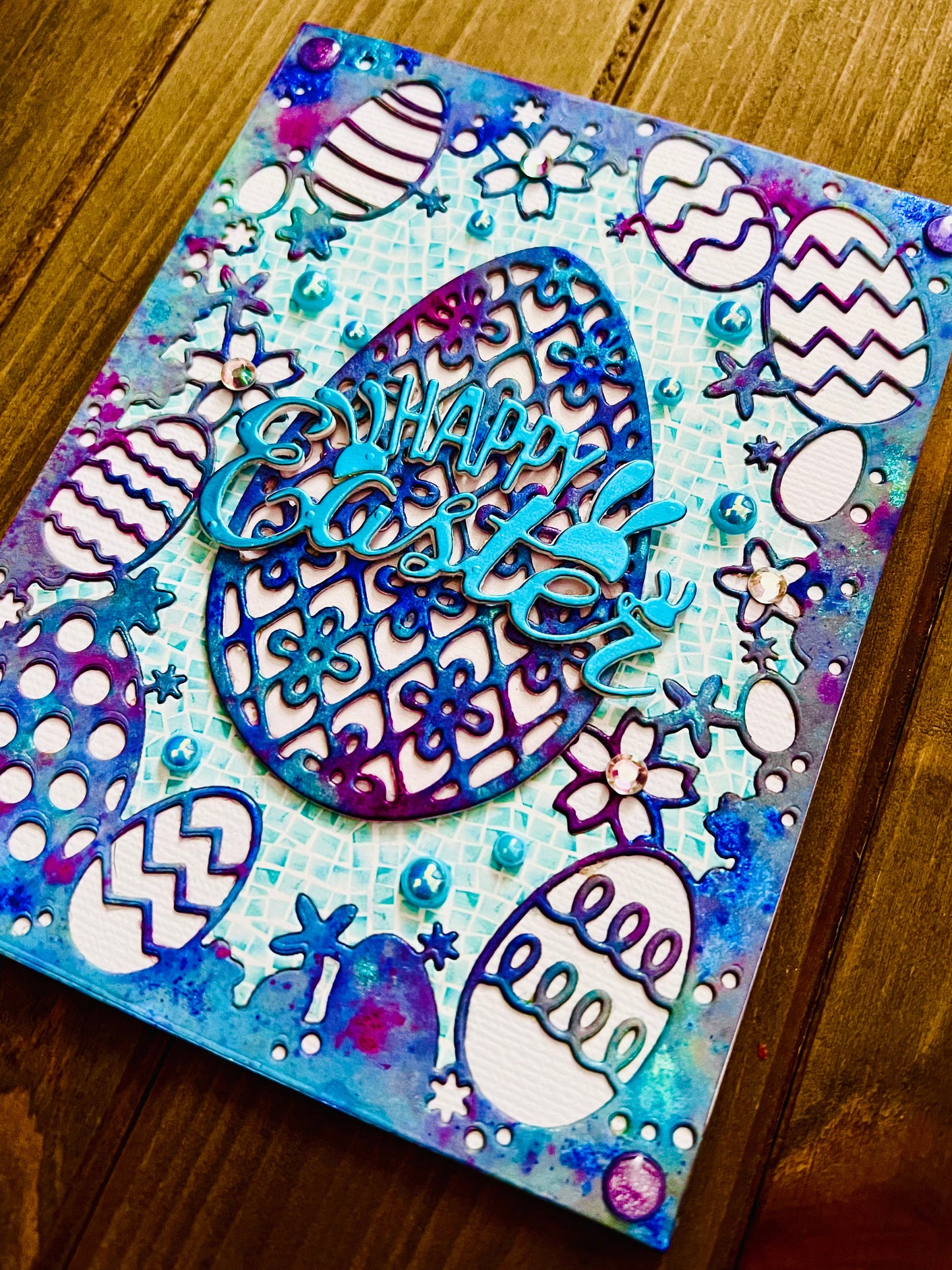 Handmade Filigree Egg Easter Greeting Card - Exquisite Craftsmanship for a Special Springtime Sentiment