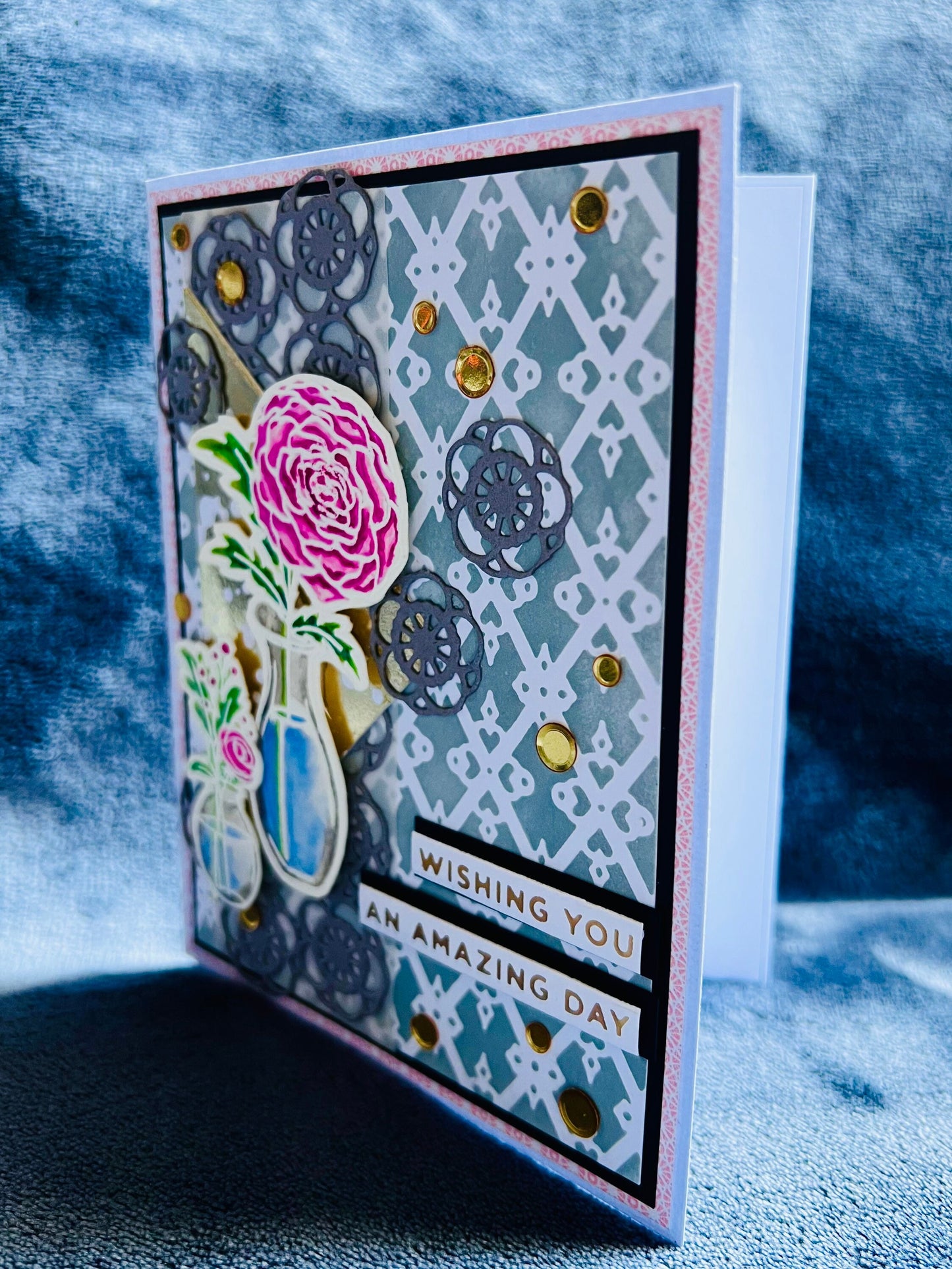 Zinnia/Floral Vases “Wishing you an Amazing Day” Greeting Card