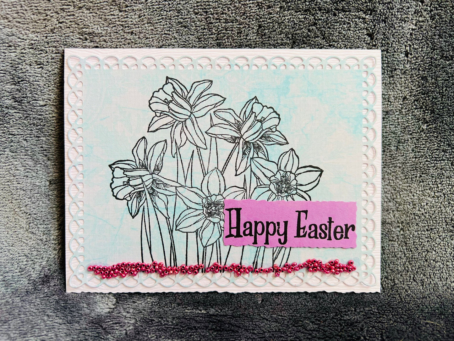 Daffodil Outline Easter Card