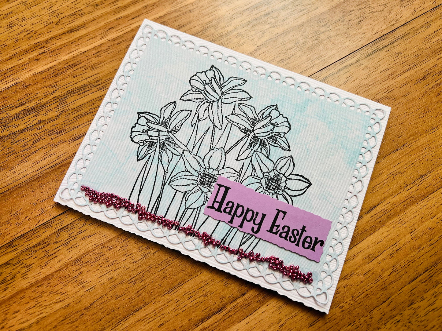 Daffodil Outline Easter Card