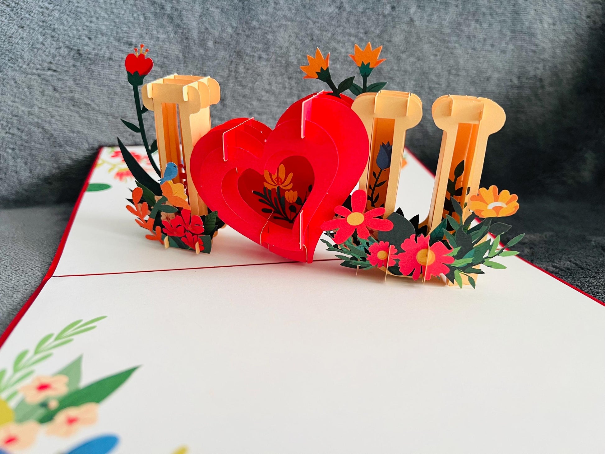 Gold Hearts I Love You 3D Pop Up Card - Perfect for Anniversaries, Valentine's Day, and Special Occasions