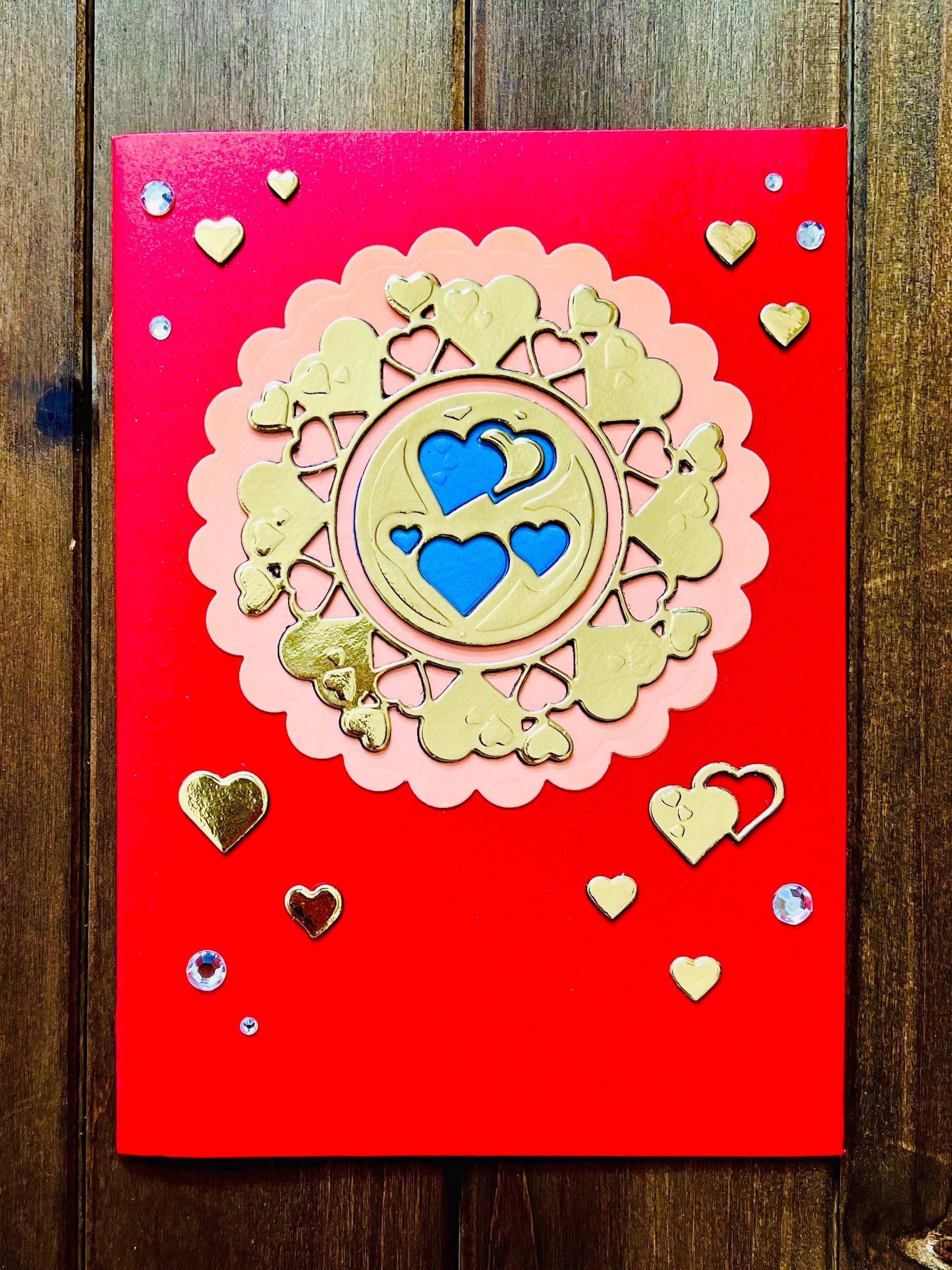 Gold Hearts I Love You 3D Pop Up Card - Perfect for Anniversaries, Valentine's Day, and Special Occasions